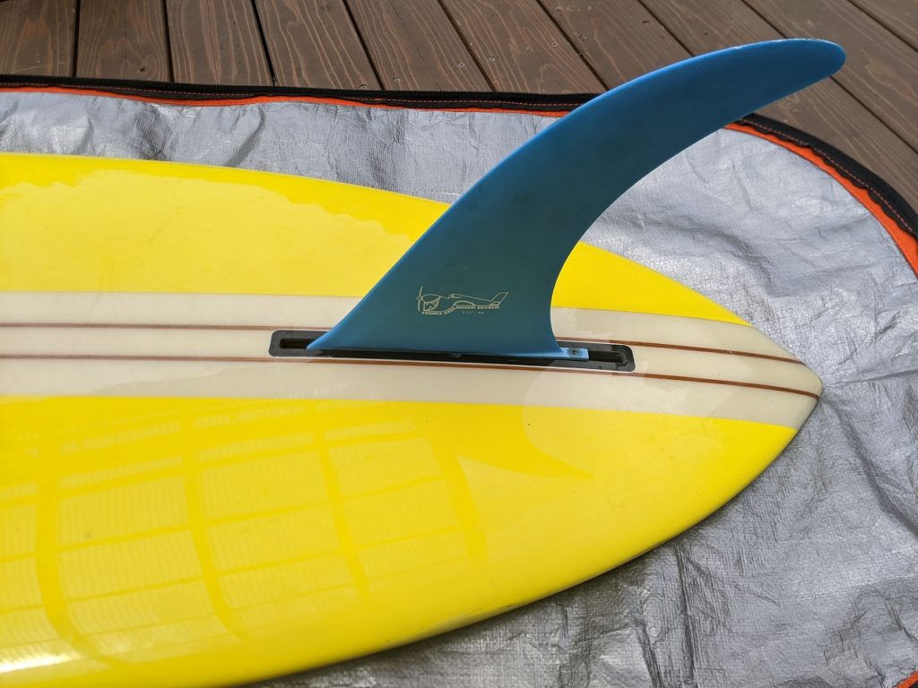 初心者サーフィンのFCSフィンの取り付け方を写真付で解説  Surf or not サーフィンブログ