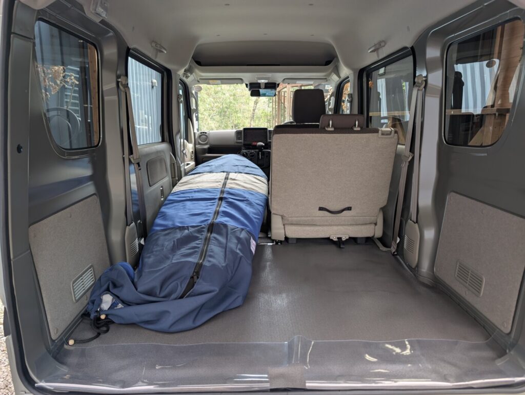 ミッドレングスも余裕で車載できる広さ