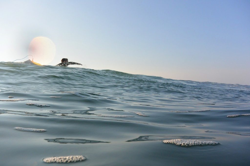 surf-paddle-out