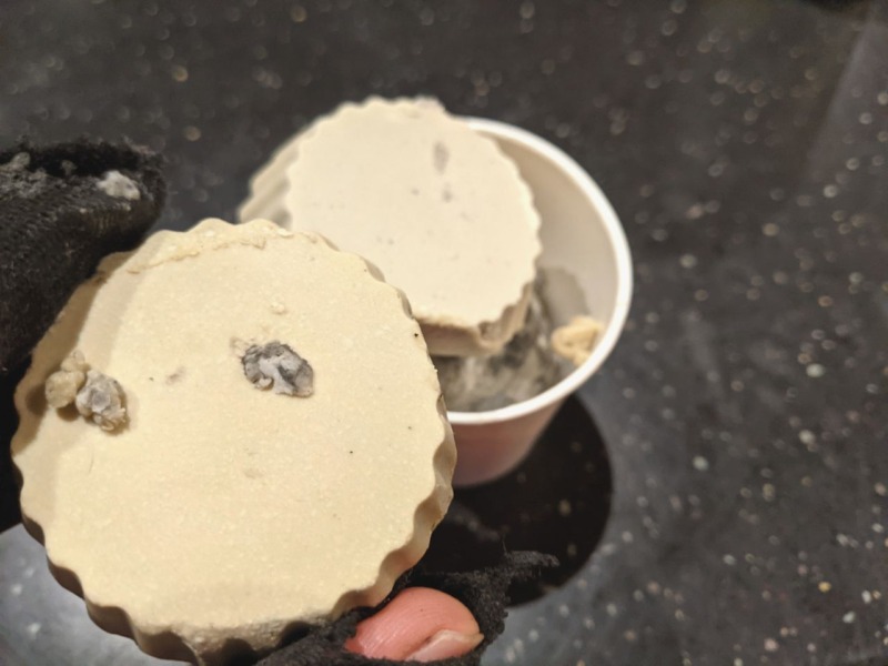 [DIY]剥がしたサーフワックスでアロマワックスバーを自作した話[おっさん力高め]