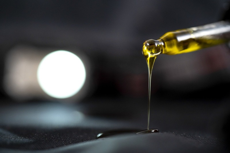 [サーフィンとCBD]多くのサーファーも支持するCBDとは？効果あるの？