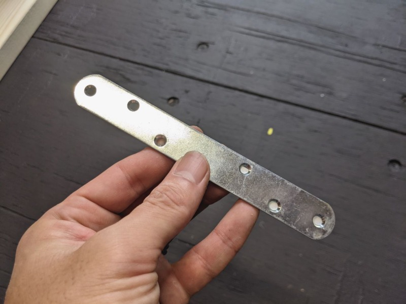 たった1500円で天井にロングボードラック作ったお話[サーフボード収納]