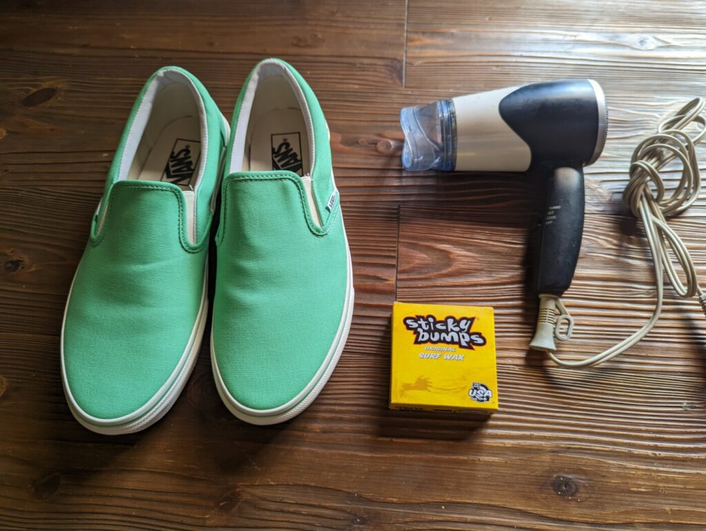 サーフワックスでVANSスリッポンを撥水加工してみた