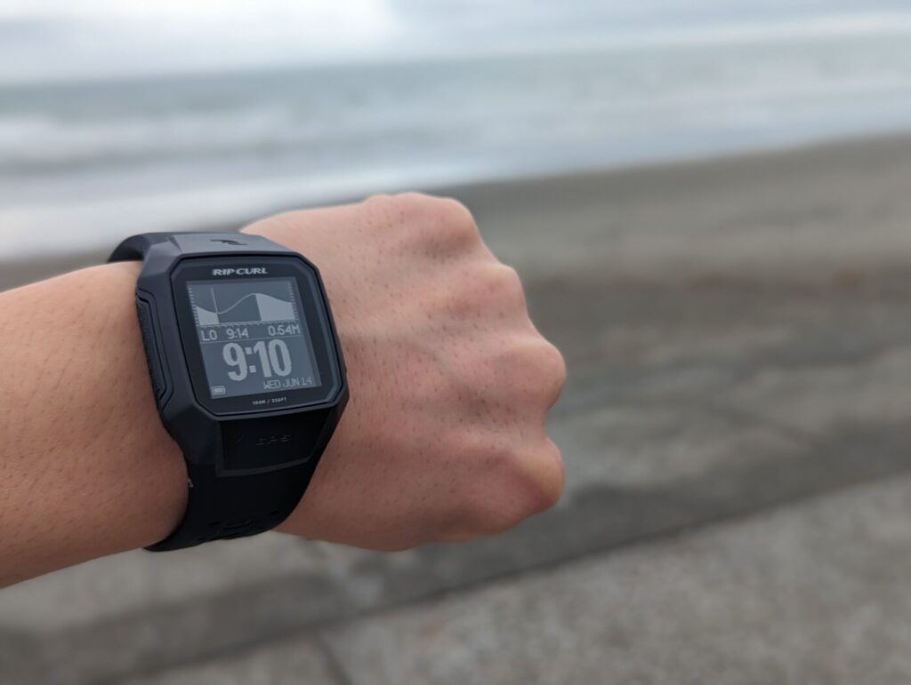 [レビュー]初心者サーファーの上達に役立つ「RipCurl Search GPS2」開封の儀